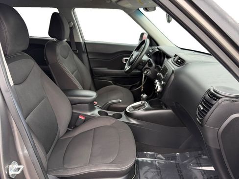 Used 2017 Kia Soul image 15
