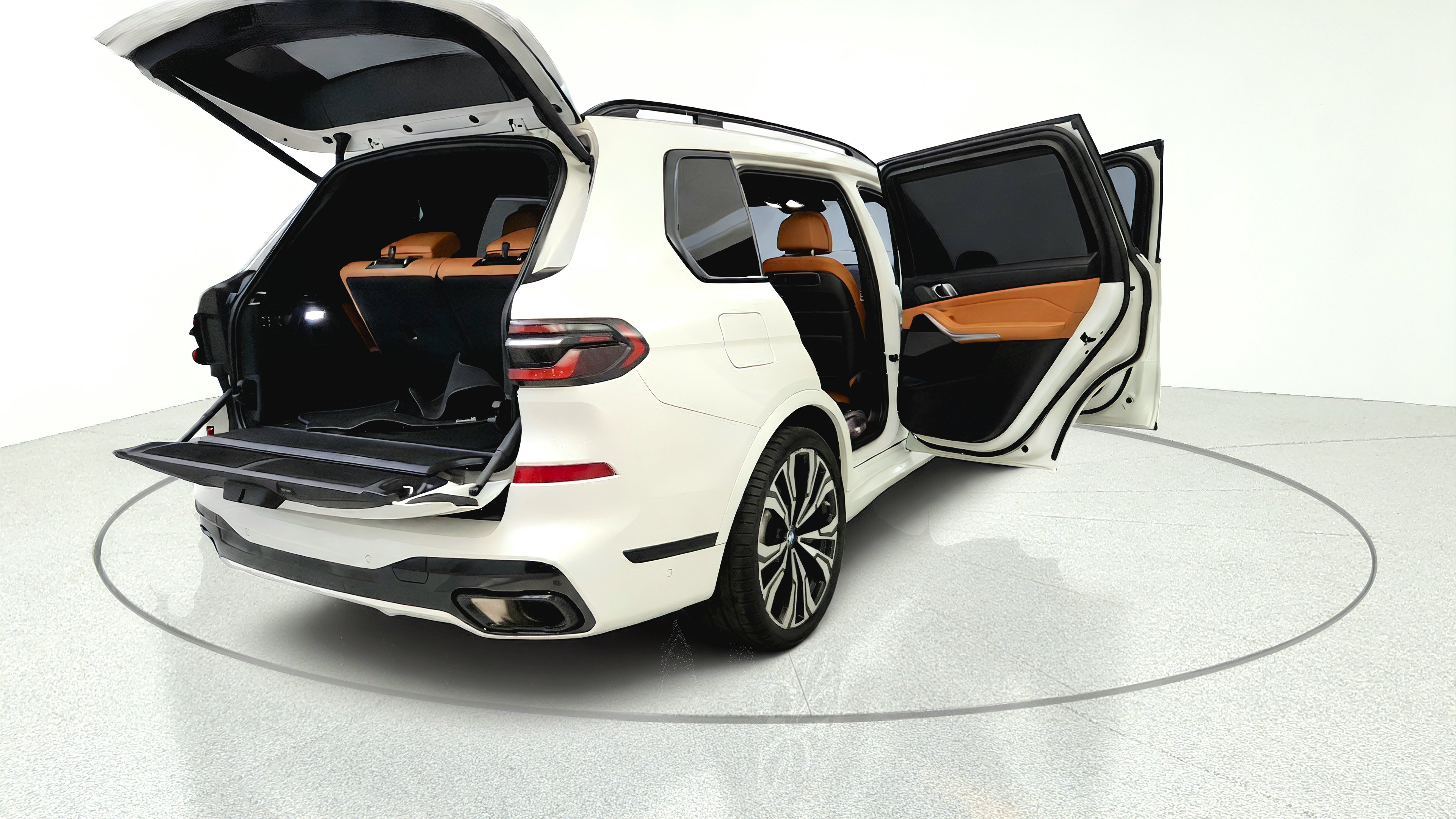 Used 2023 BMW X7 xDrive40i w/ M Sport Package AWD/4WD image 14