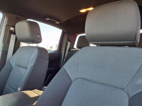 Used 2025 Chevrolet Colorado Trail Boss image 38