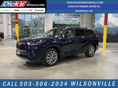 Used 2021 Toyota Highlander Platinum