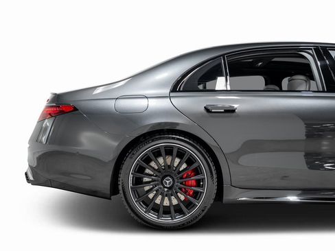 Used 2025 Mercedes-Benz S 63 AMG S image 27