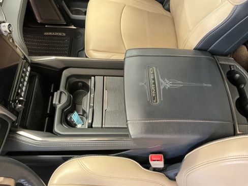 Used 2022 RAM 2500 Limited AWD/4WD image 11