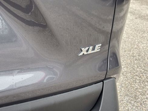 Used 2025 Toyota RAV4 XLE FWD image 14