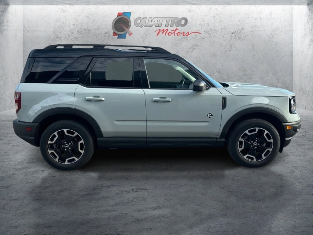 Used 2024 Ford Bronco Sport Outer Banks w/ Tech Package AWD/4WD image 7