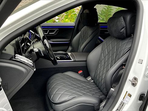 New 2026 Mercedes-Benz S 580 4MATIC Sedan image 9