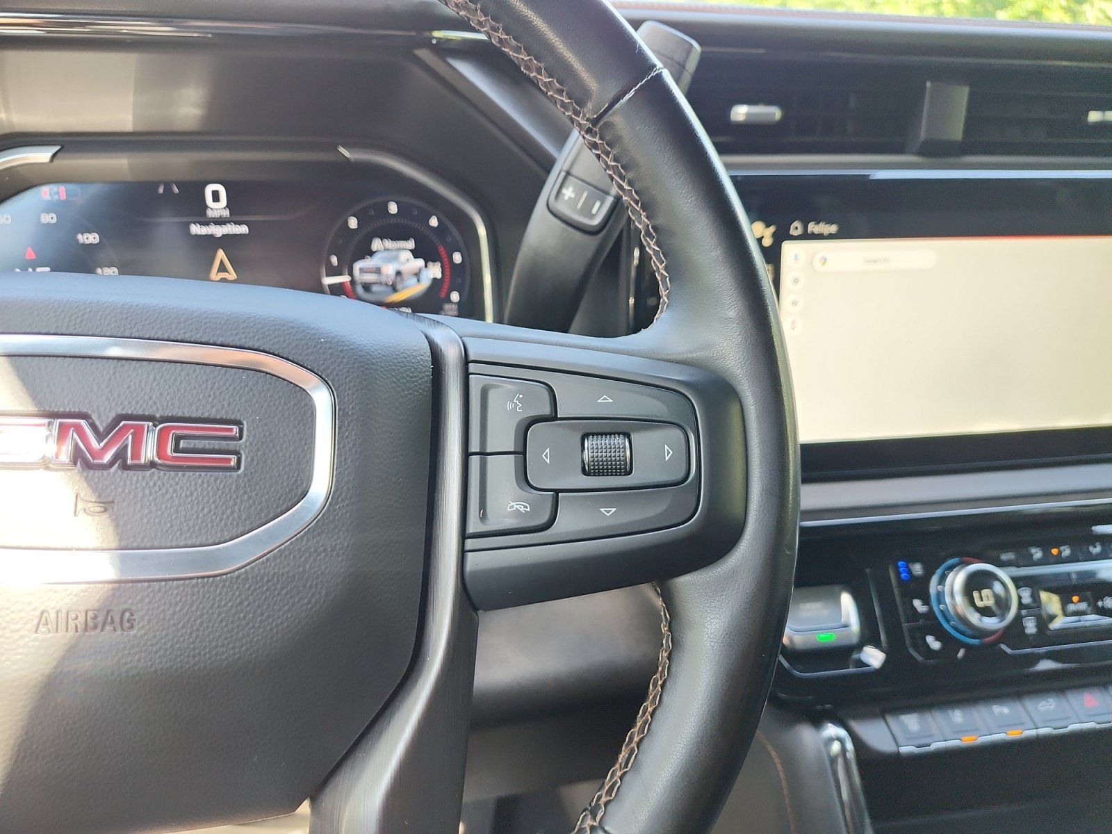 Used 2024 GMC Sierra 3500 AT4 w/ AT4 Premium Plus Package AWD/4WD image 28