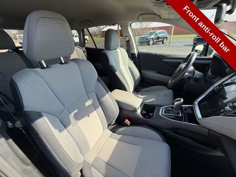Used 2024 Subaru Outback Premium image 39