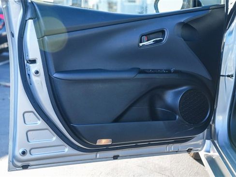 Used 2022 Toyota Prius Prime XLE image 21