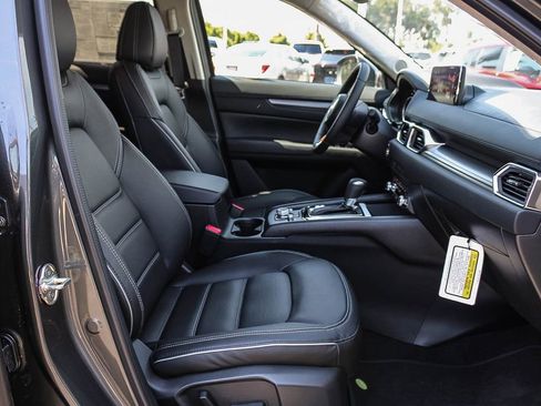 New 2025 MAZDA CX-5 AWD 2.5 S w/ Preferred Package image 18