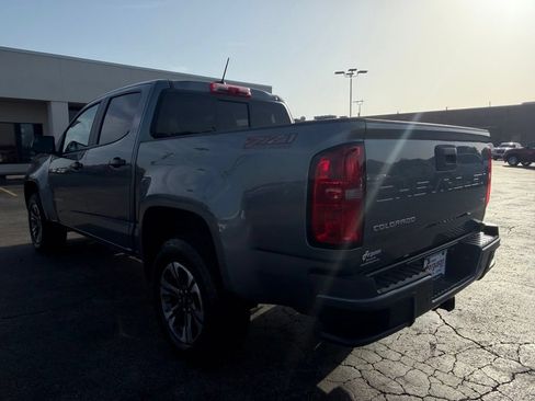 Used 2022 Chevrolet Colorado Z71 w/ Safety Package AWD/4WD image 13