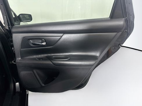 Used 2018 Nissan Altima 2.5 S w/ S Convenience Package FWD image 27