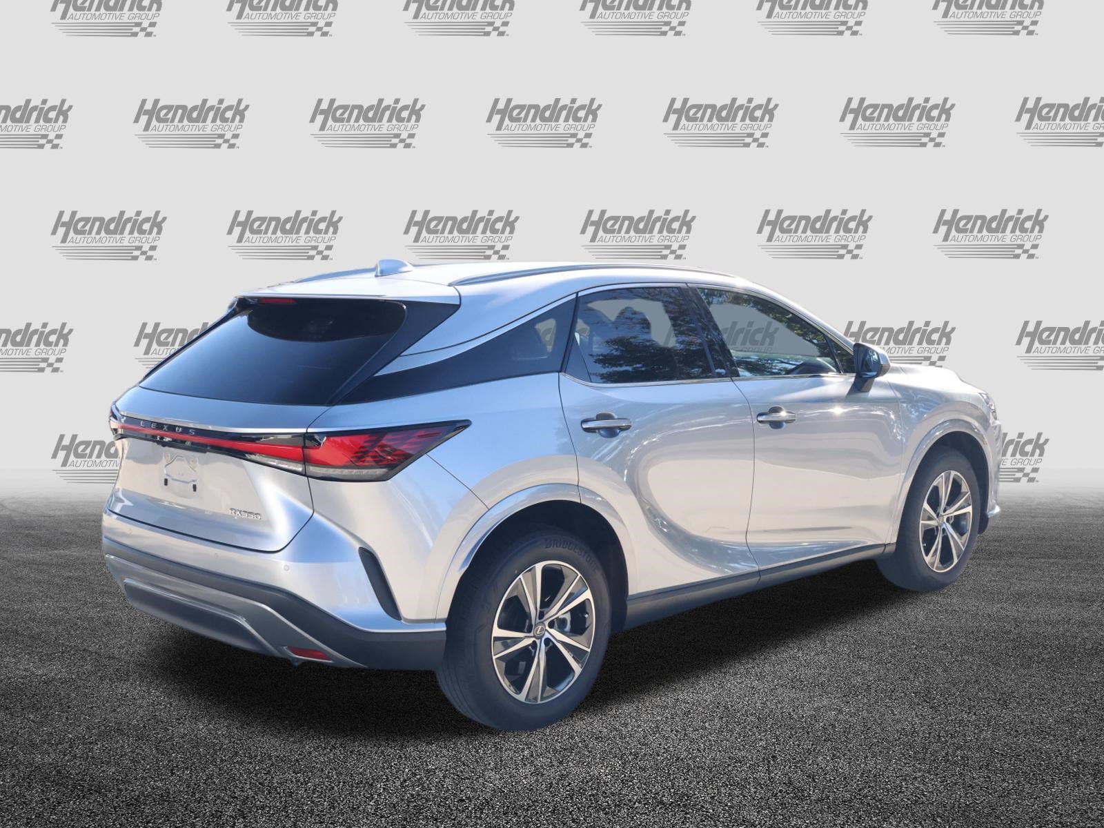 Used 2026 Lexus RX 350 Premium w/ Accessory Package (Z1) FWD image 9