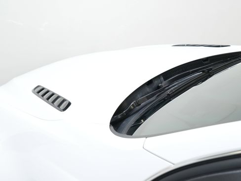 Used 2016 Chevrolet SS image 20