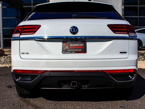 Used 2021 Volkswagen Atlas Cross Sport SE image 5