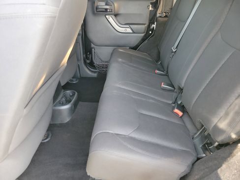 Used 2015 Jeep Wrangler Unlimited Sport w/ Quick Order Package 24S image 7