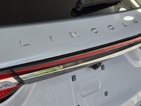 New 2026 Lincoln Corsair Premiere image 11