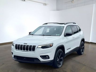 Used 2023 Jeep Cherokee Altitude Lux w/ Lux Elite Package