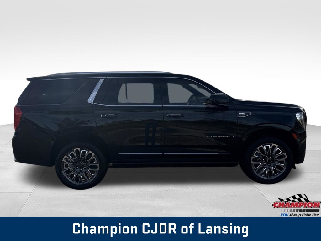 Used 2024 GMC Yukon Denali Ultimate AWD/4WD image 8