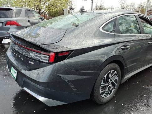 Used 2026 Hyundai Sonata Blue FWD image 5