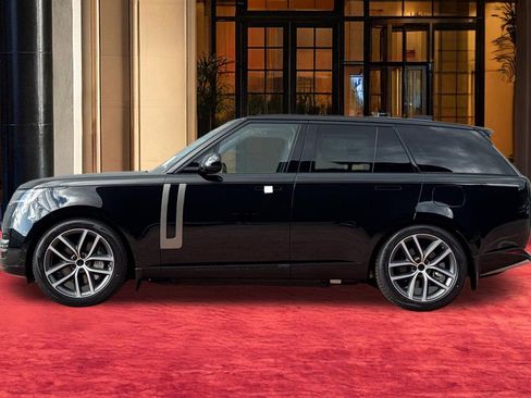 New 2026 Land Rover Range Rover SE AWD/4WD image 2