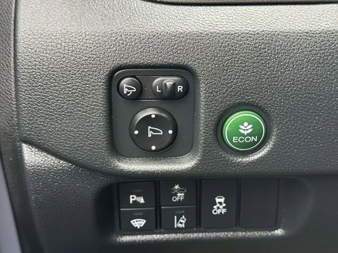 Used 2022 Honda Passport TrailSport image 31