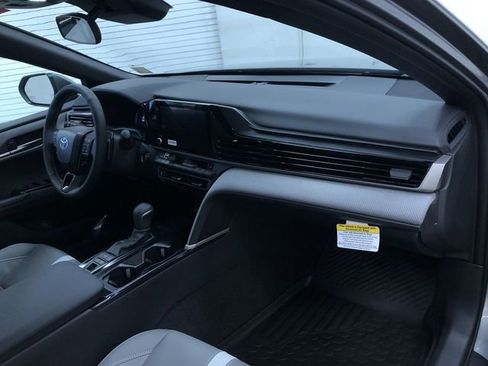 New 2026 Toyota Camry SE image 23