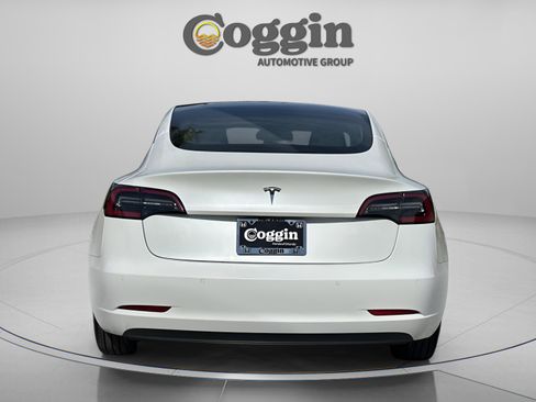 Used 2022 Tesla Model 3 image 5