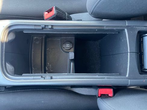 Used 2017 Dodge Journey SE FWD image 28