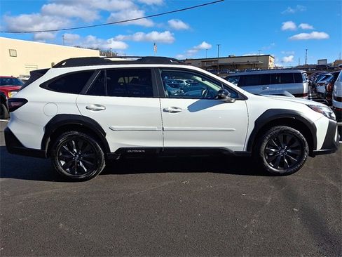 Used 2024 Subaru Outback Onyx Edition image 7