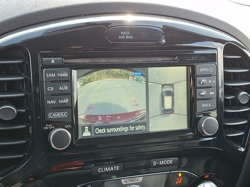 Used 2016 Nissan Juke SL AWD/4WD image 19