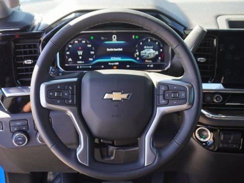 New 2025 Chevrolet Silverado 1500 LT w/ Convenience Package II image 22