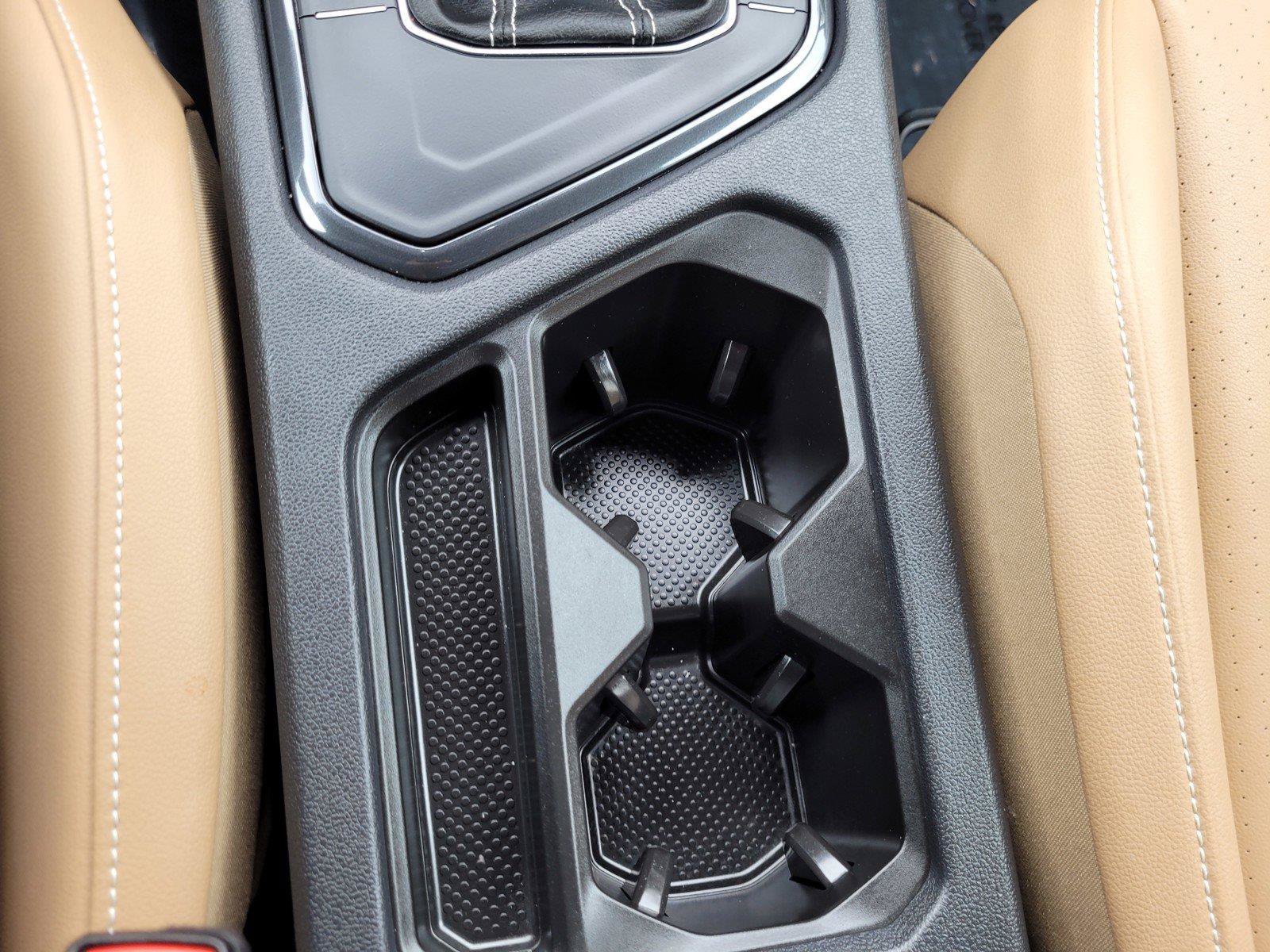 Certified 2023 Volkswagen Tiguan SE FWD image 24
