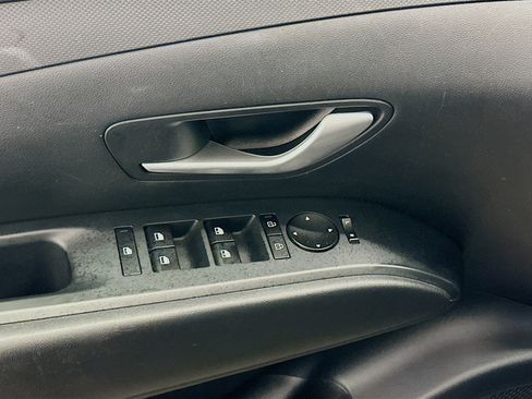 Used 2025 Hyundai Tucson SEL image 15