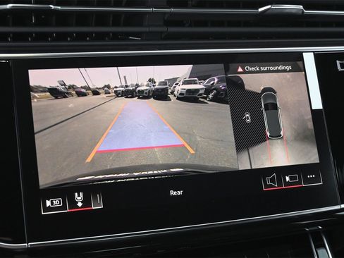 Used 2025 Audi Q7 3.0T Premium Plus w/ Premium Plus Package image 9