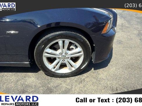 Used 2011 Dodge Charger R/T w/ Driver Confidence Group AWD/4WD image 12