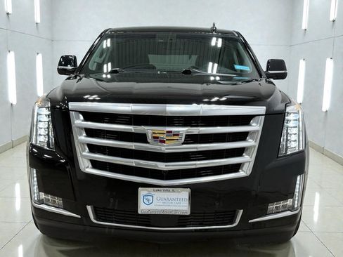Used 2017 Cadillac Escalade Premium Luxury w/ LPO, Radiant Package image 3