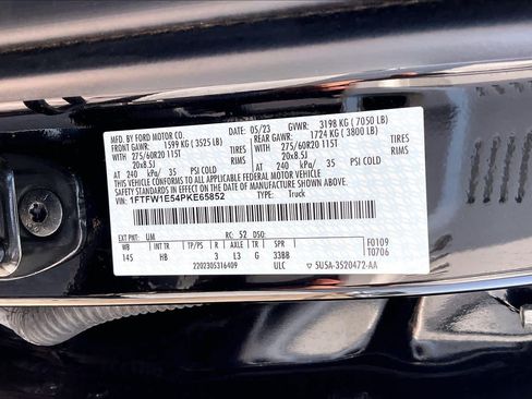 Used 2023 Ford F150 Lariat w/ Equipment Group 502A High AWD/4WD image 34
