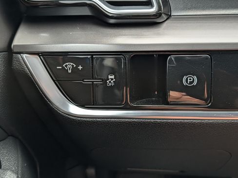 Certified 2023 Kia Sportage EX AWD/4WD image 26
