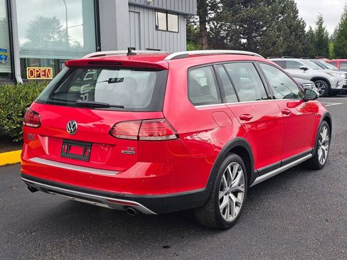 Used 2018 Volkswagen Golf Alltrack SEL AWD/4WD image 7