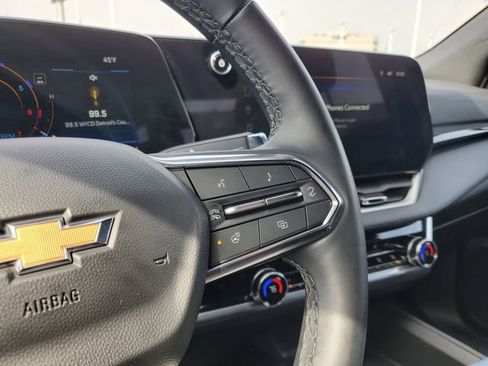 Used 2026 Chevrolet Equinox LT w/ Convenience Package II image 14