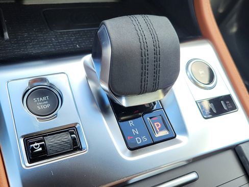 New 2026 Jaguar F-PACE R-Dynamic S image 10