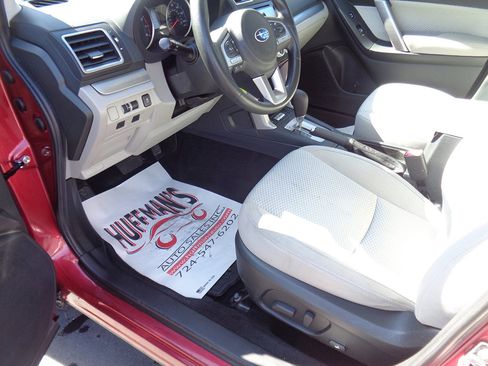 Used 2018 Subaru Forester 2.5i Premium w/ All-Weather Package image 13