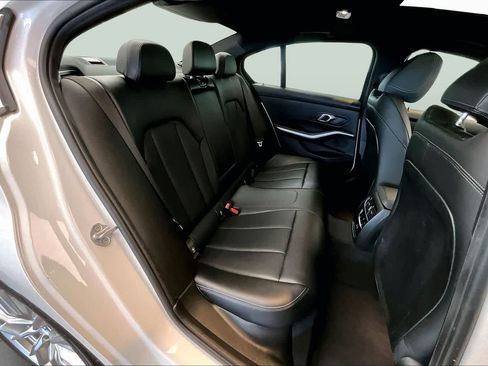 Used 2024 BMW 330i Sedan w/ Premium Package RWD image 20