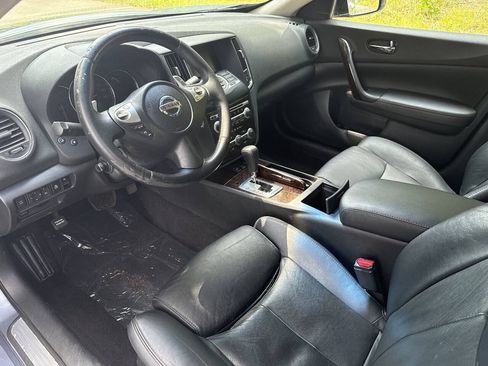 Used 2010 Nissan Maxima 3.5 SV w/ Premium Pkg FWD image 18