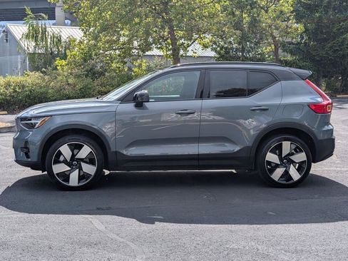 Used 2023 Volvo XC40 Recharge Ultimate AWD/4WD image 4
