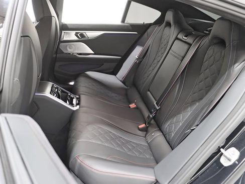 Used 2026 BMW M850i xDrive AWD/4WD image 37