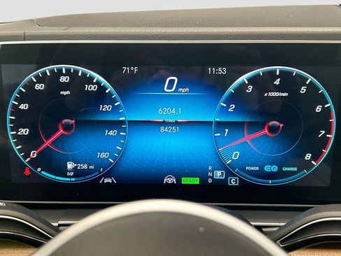 Used 2021 Mercedes-Benz GLS 450 4MATIC image 33