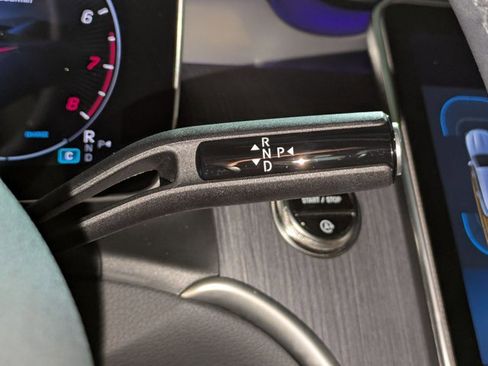 Certified 2025 Mercedes-Benz GLC 300 image 15