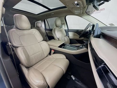 Used 2021 Lincoln Aviator Reserve w/ Equipment Group 202A image 33