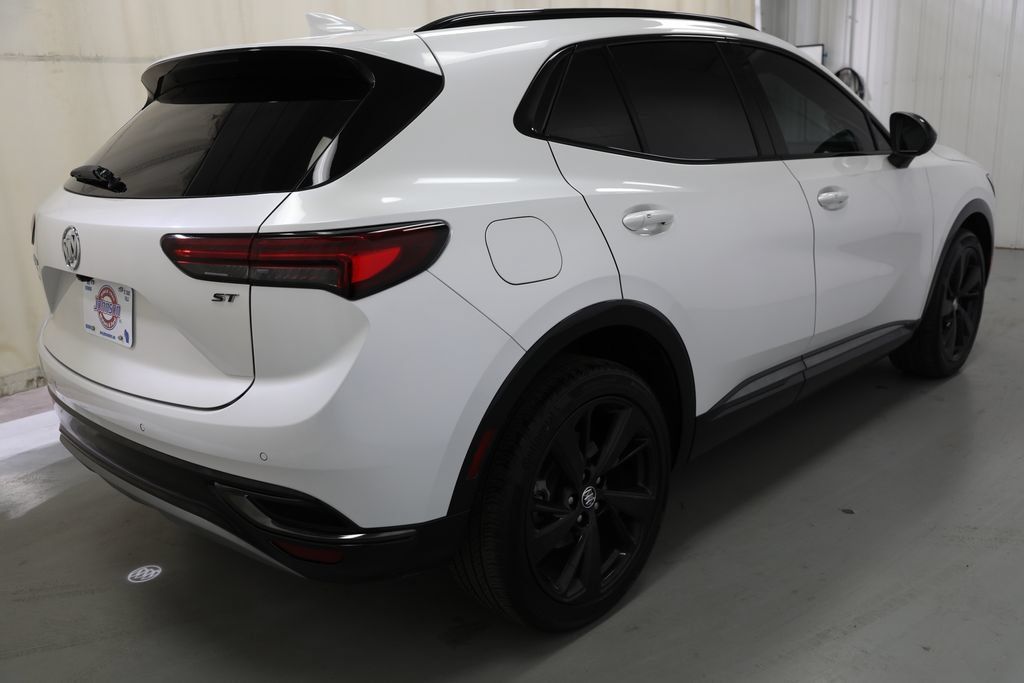 Certified 2023 Buick Envision Essence w/ Sport Touring Package AWD/4WD image 5